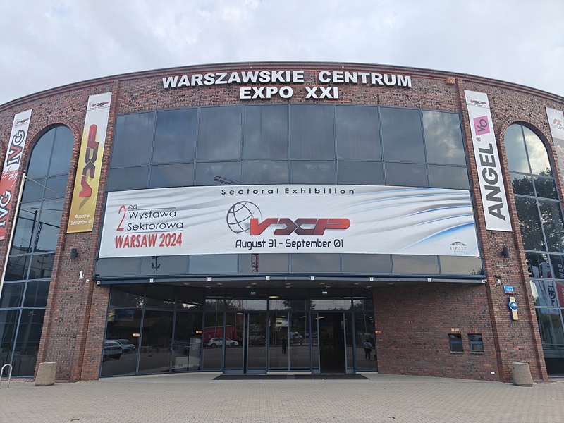 Review: Alibarbar&rsquo;s Impressive Performance at the Warsaw Vape Expo 